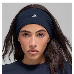Alo Yoga Performance Conquer Headband – NAVY | NWT | Unisex